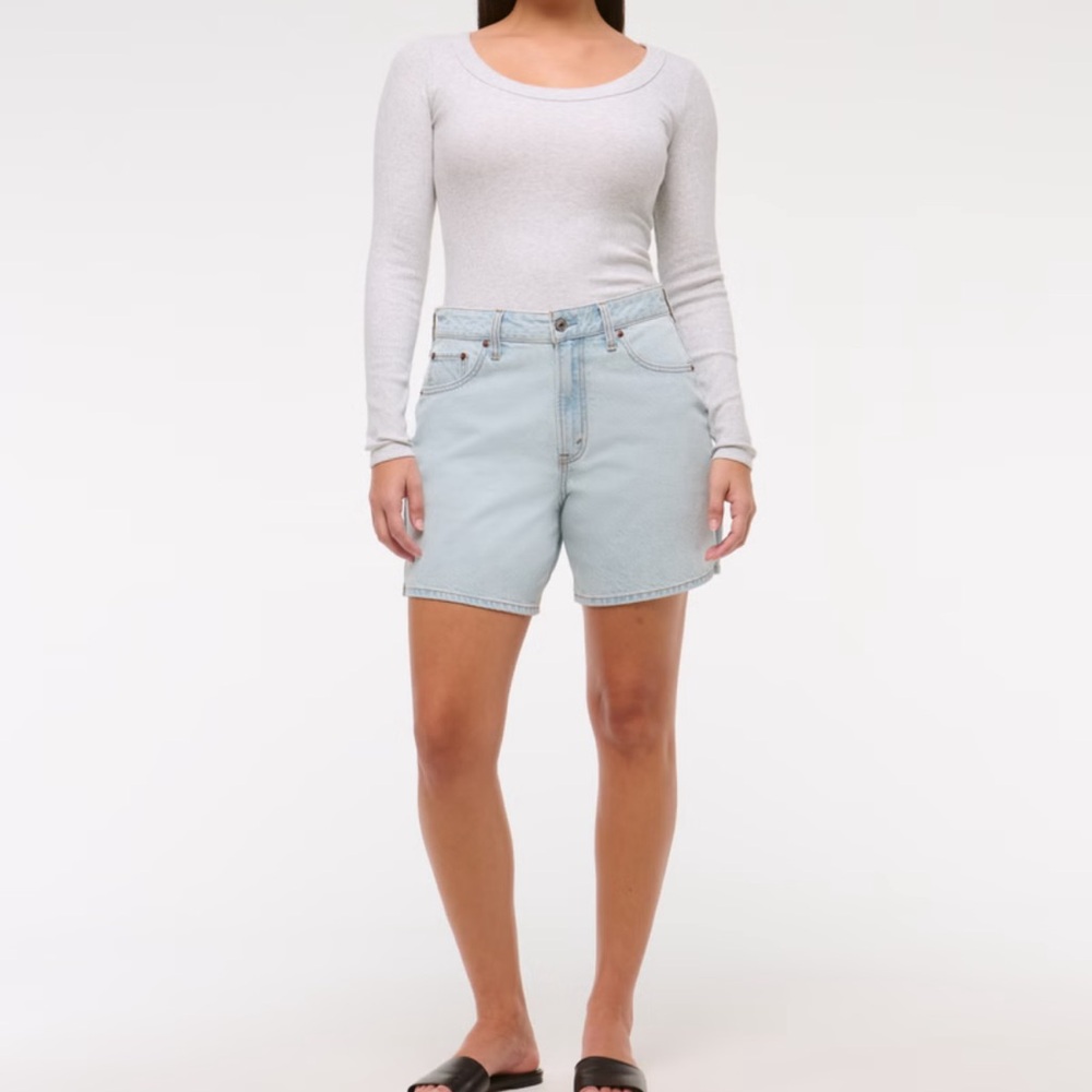 Abercrombie & Fitch High Rise Curve Love The Loose Short Denim Jean Shorts 18 34